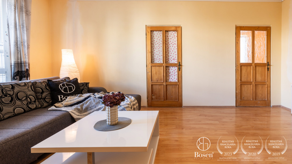 BOSEN | Rezervované - Predaj 3i bytu 64,4 m2, pôvodný stav, Nitra - Staré Mesto