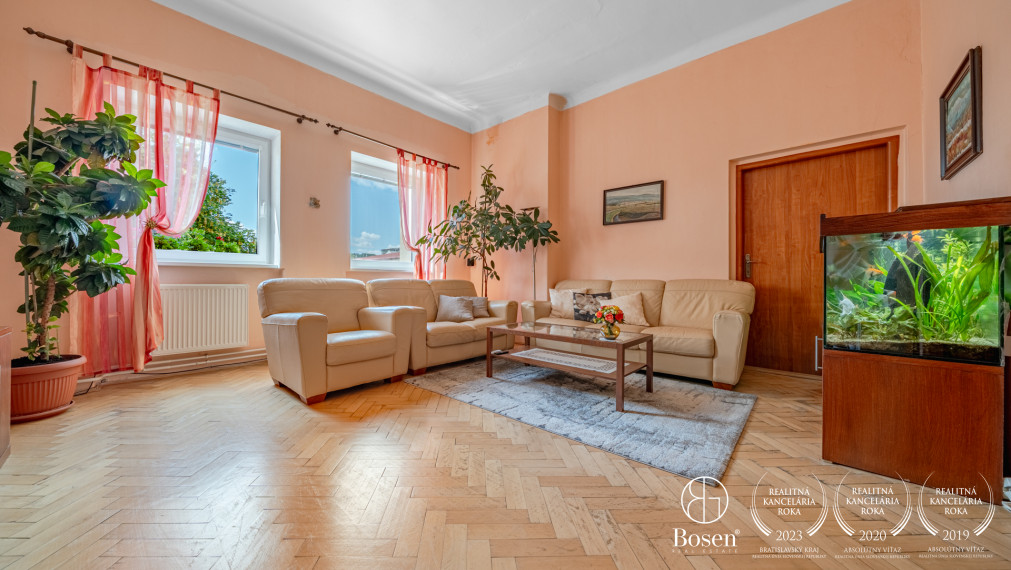 BOSEN | Výnimočný 4.izb.byt s parkingom a pozemkom, Nové Mesto, 120 m2