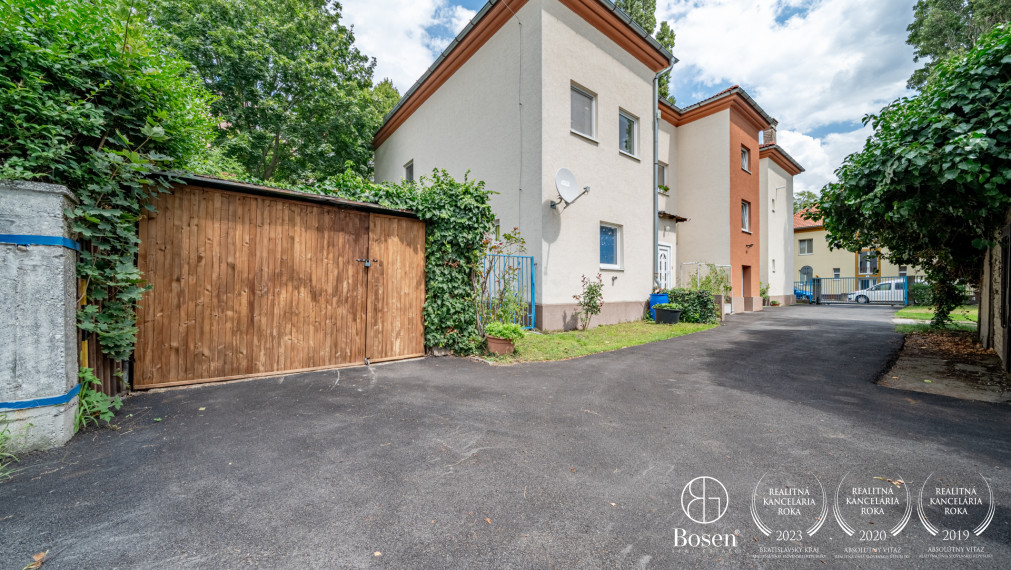 BOSEN | Výnimočný 4.izb.byt s parkingom a pozemkom, Nové Mesto, 120 m2