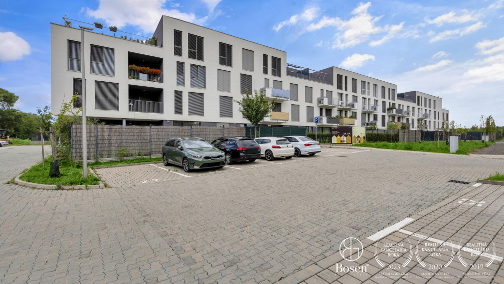 BOSEN | 2 izbový byt v novostavbe, klíma, parking