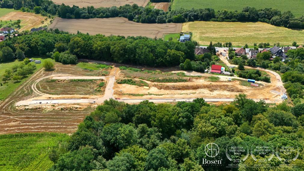 BOSEN | P19 | Lukratívny pozemok v súkromnej časti, Trenčín