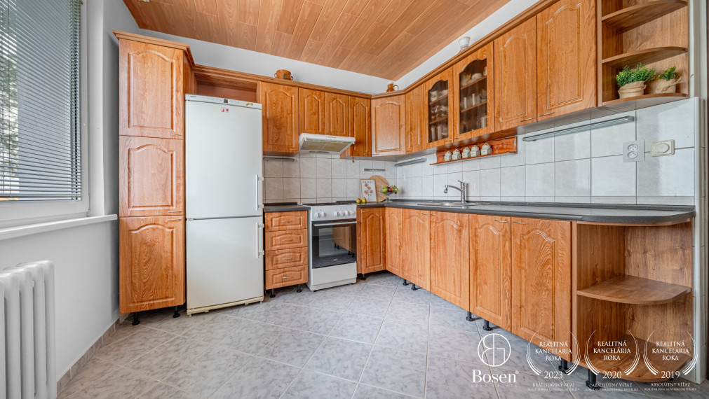 PREDANÉ BOSEN | 3 izb. byt v Pezinku – JUH