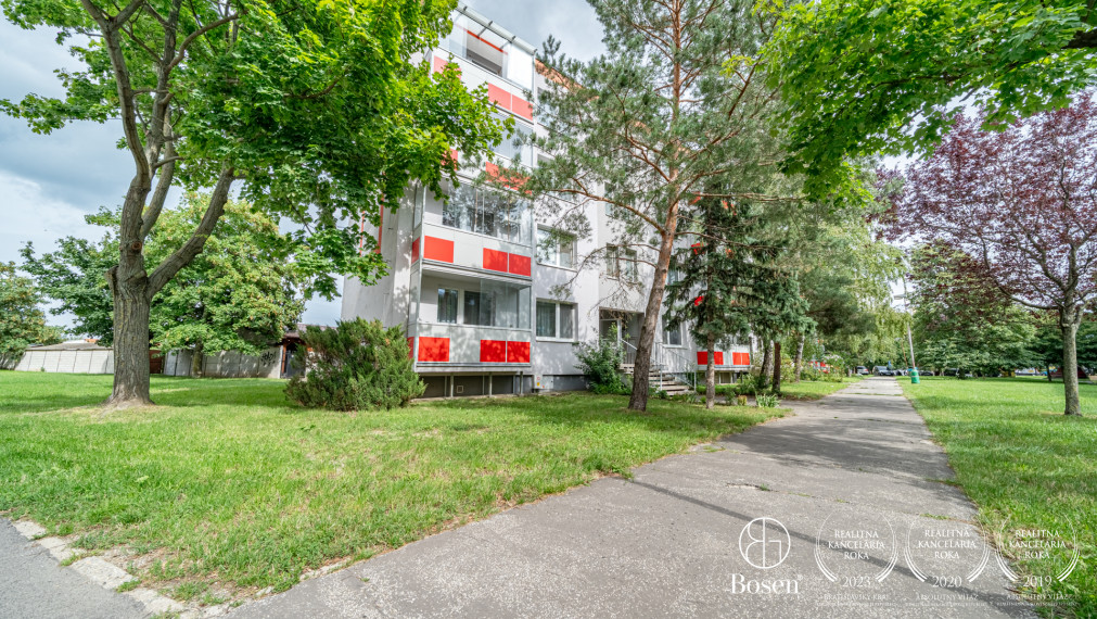 PREDANÉ BOSEN | 3 izb. byt v Pezinku – JUH