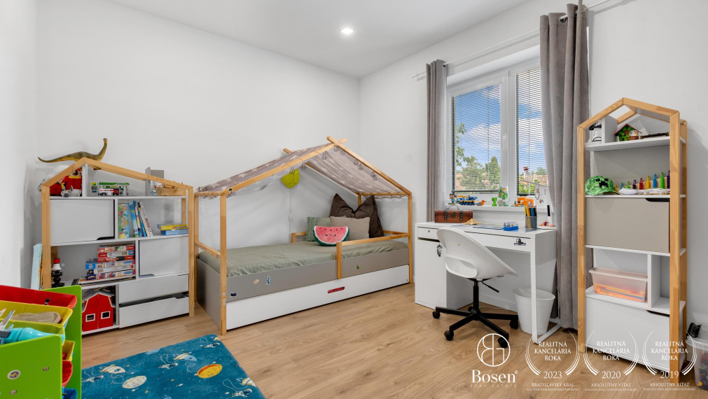 BOSEN | Novostavba 4 izbového bungalovu s garážou, Vištuk