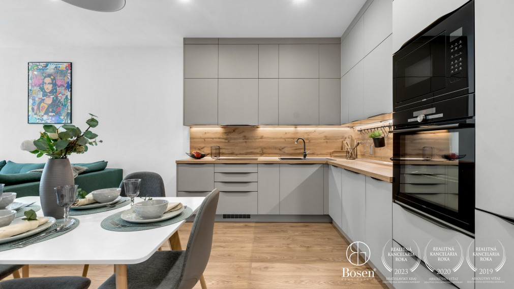 BOSEN | Novostavba 4 izbového bungalovu s garážou, Vištuk