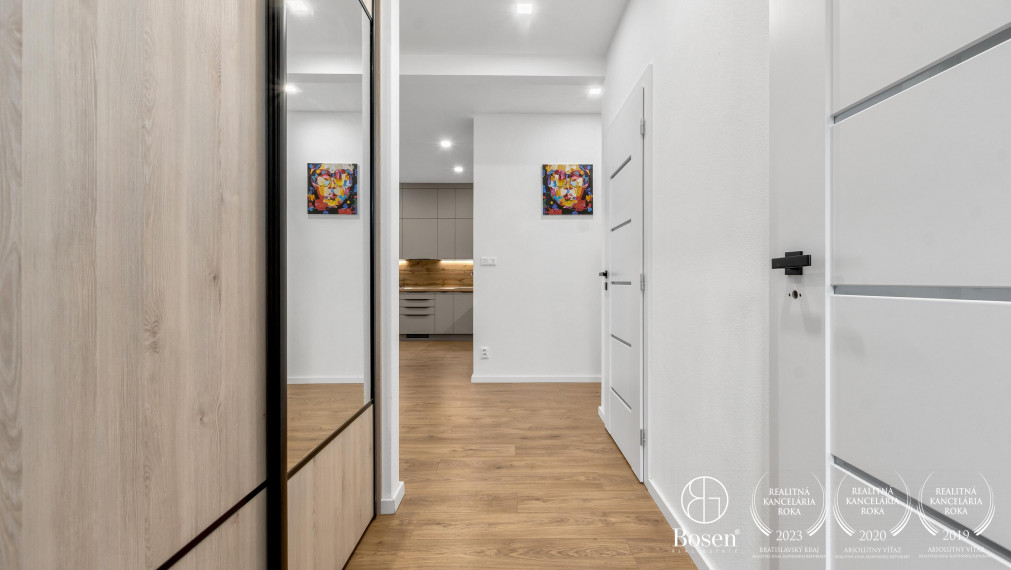 BOSEN | Novostavba 4 izbového bungalovu s garážou, Vištuk