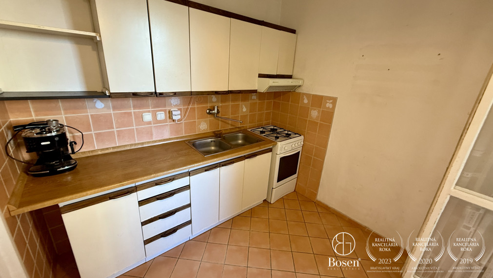 LOYALTERS | Predaj 2 izbového bytu - Bratislava, Karlova Ves