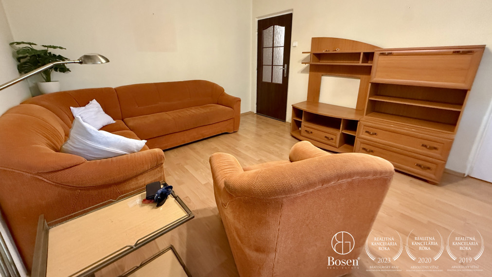 LOYALTERS | Predaj 2 izbového bytu - Bratislava, Karlova Ves