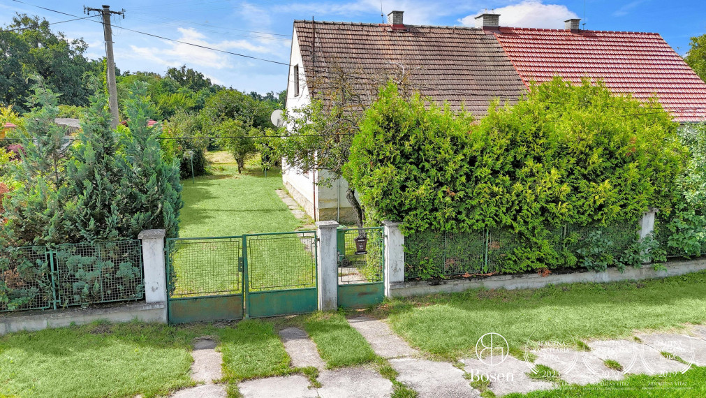 BOSEN | Rodinný dom v pôvodnom stave Malacky, Pezinská ulica