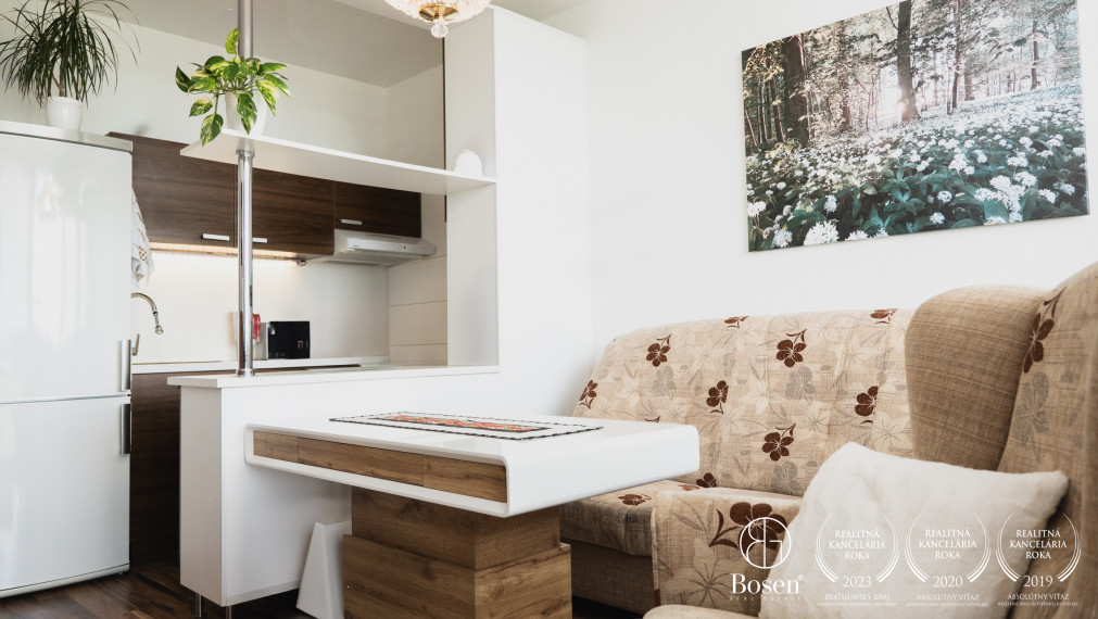 BOSEN | Útulný 2izbový byt s parkovacím miestom REZERVOVANÝ