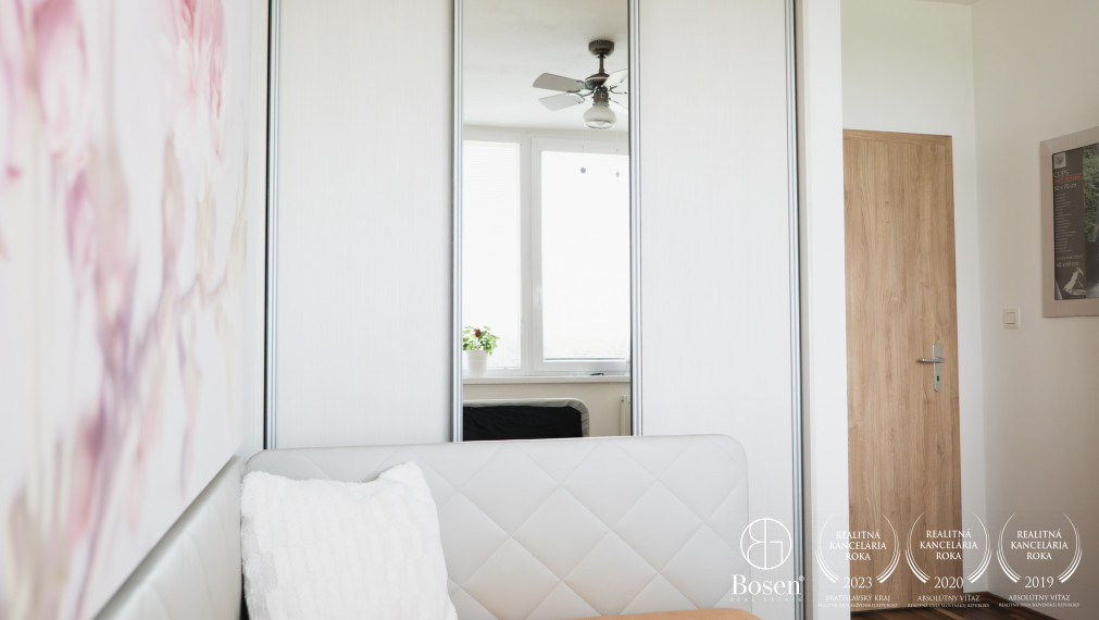 BOSEN | Útulný 2izbový byt s parkovacím miestom REZERVOVANÝ