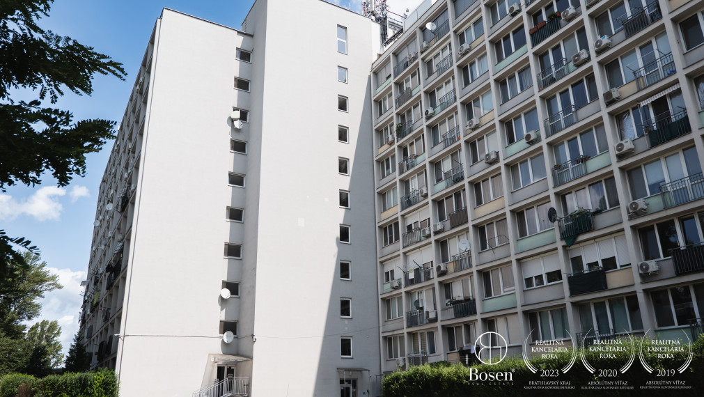 BOSEN | Útulný 2izbový byt s parkovacím miestom REZERVOVANÝ