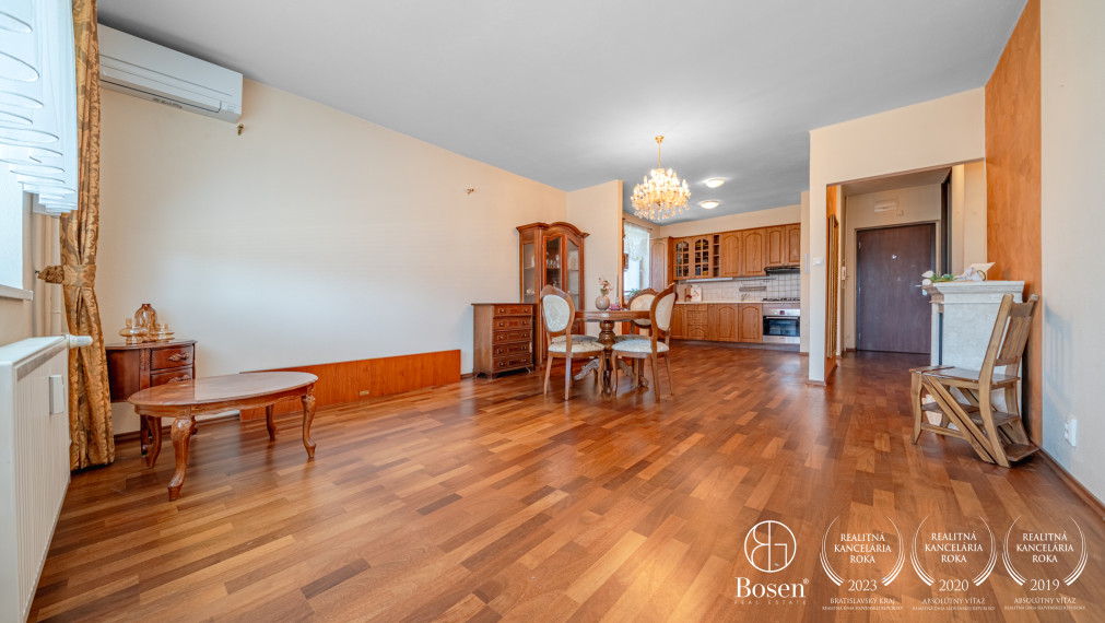 LOYALTERS | 2 izbový byt v Bratislave s uzamykateľnou podzemnou garážou - Ružinov