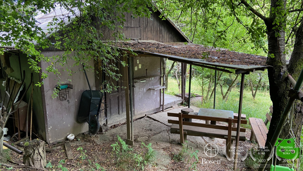 BOSEN | Záhrada v lese len kúsok od mesta, Bratislava - Dúbravka, 823 m2