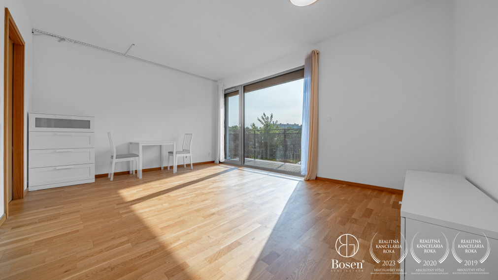 BOSEN | Nezariadený 2 izbový byt - Staré Grunty - Cubicon Gardens II , Bratislava