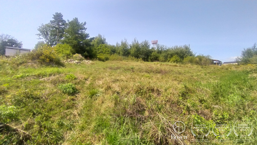 BOSEN |  Stavebný pozemok pre rodinný dom, výhľad, príroda.