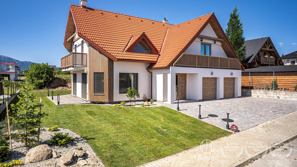 BOSEN Luxusný rodinný dom s výhľadom na Tatry, Veľká Lomnica