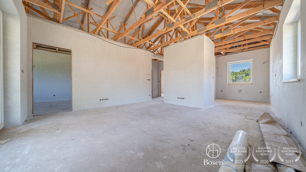 BOSEN | Novostavba 4-izbového RD  s  terasou a pozemkom 600 m2