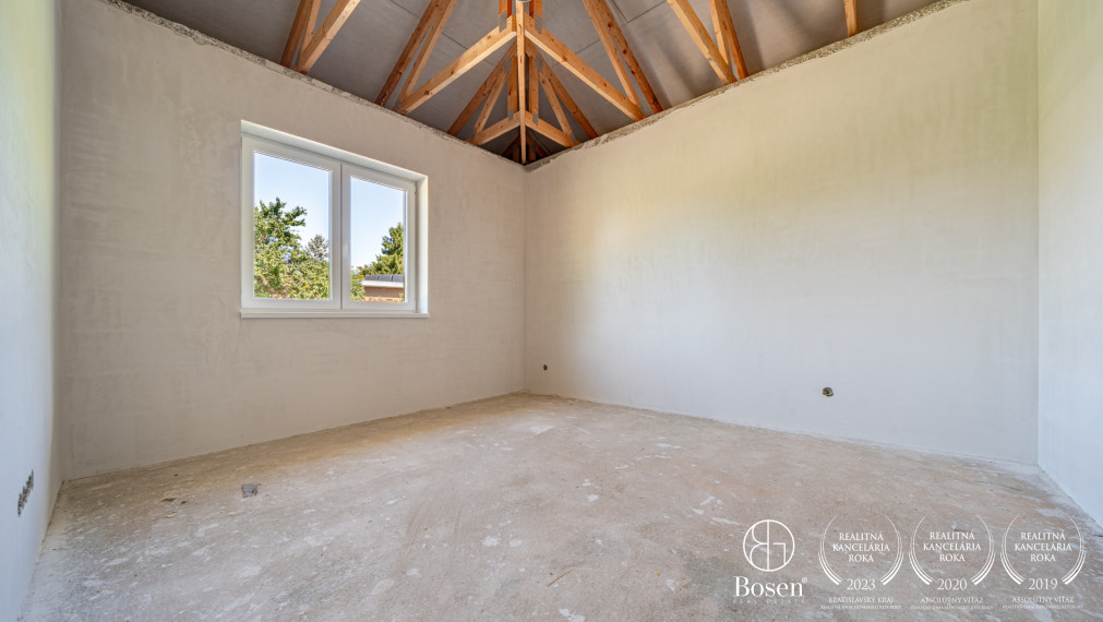 BOSEN | Novostavba 4-izbového RD  s  terasou a pozemkom 600 m2