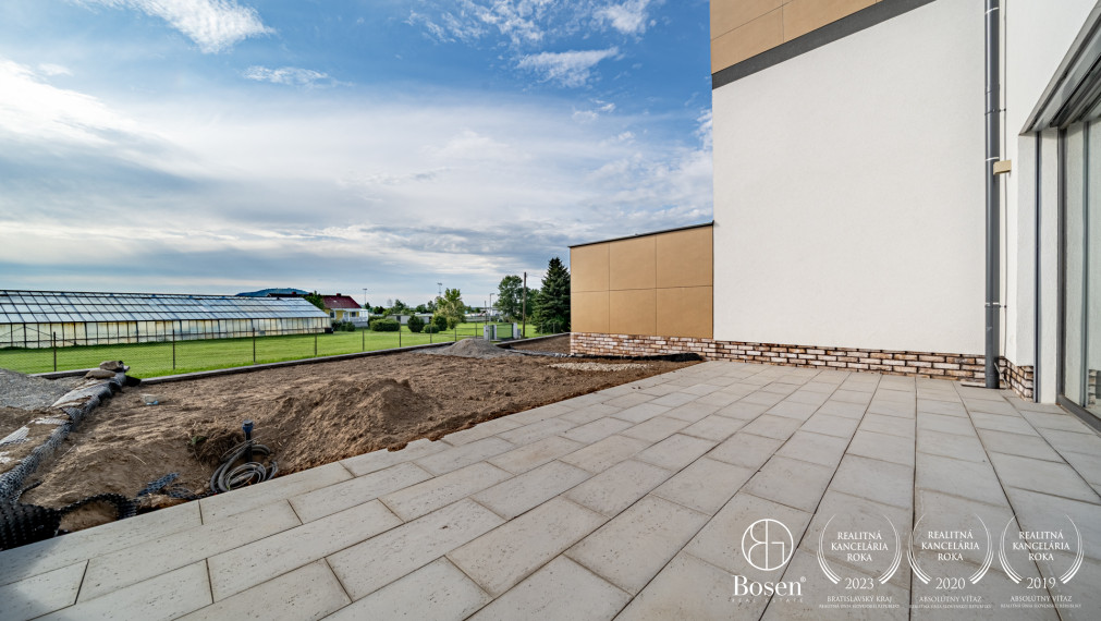 Bosen Realicity / Prenájom Rodinný dom 1 Wolfsthal/ Rakúsko