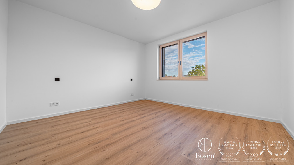 Bosen Realicity / Prenájom Rodinný dom 3 Wolfsthal/ Rakúsko