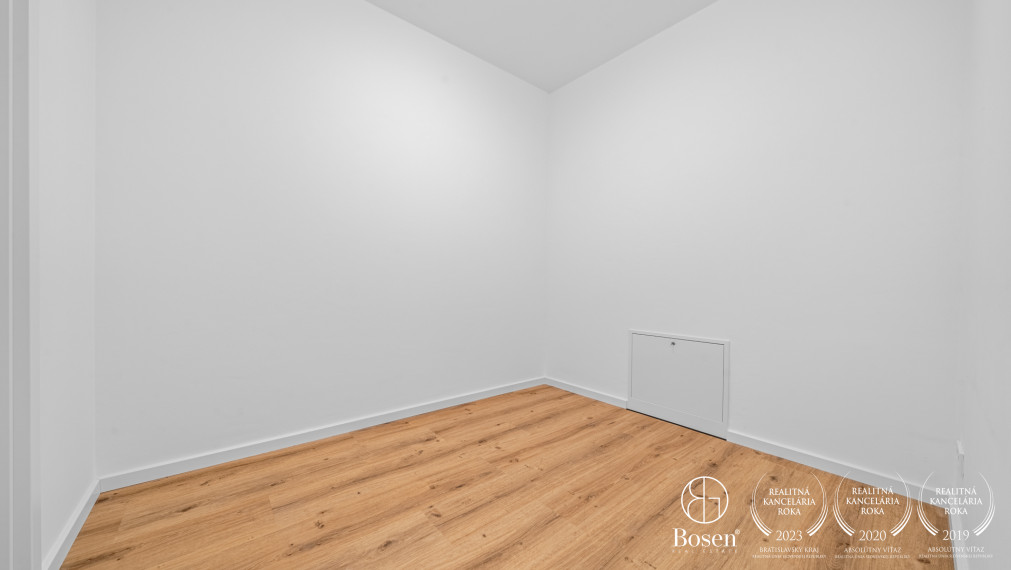 Bosen Realicity / Prenájom Rodinný dom 3 Wolfsthal/ Rakúsko