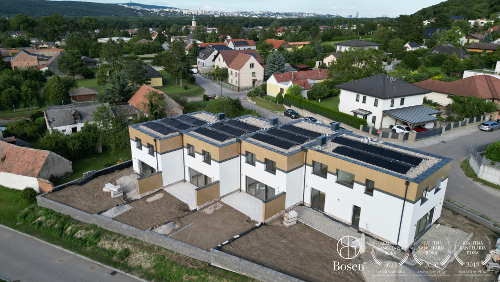 Bosen Realicity / Prenájom 5 izbový Rodinný dom Wolfsthal/ Rakúsko