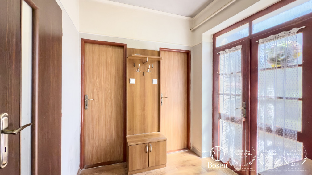 BOSEN | Rezervované, rodinný dom s garážou a záhradou, Belina, 1150m2