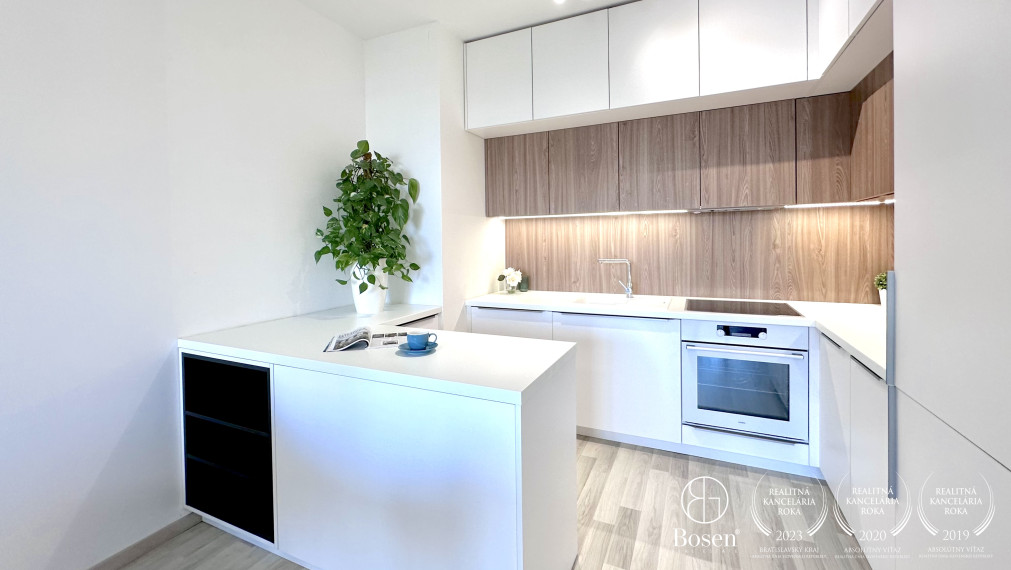 BOSEN | PRENAJATÉ: 2 izbový byt s parkovacím státím, Slnečnice