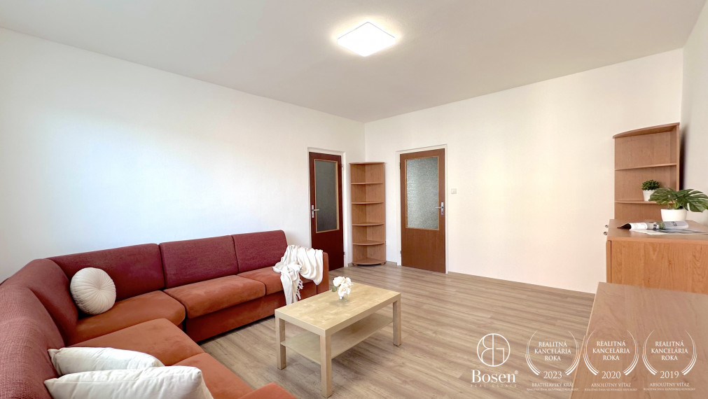 BOSEN | Priestranný 3 izbový byt s lodžiou, ul. Pri Kríži