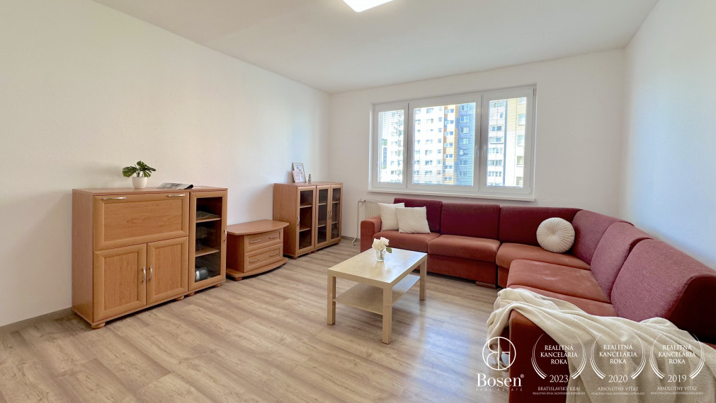 BOSEN | Priestranný 3 izbový byt s lodžiou, ul. Pri Kríži