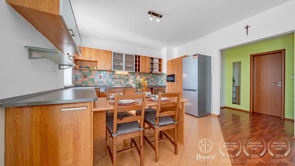 BOSEN | 3 izb. byt s parkov. státím v Bratislave, Budatínska