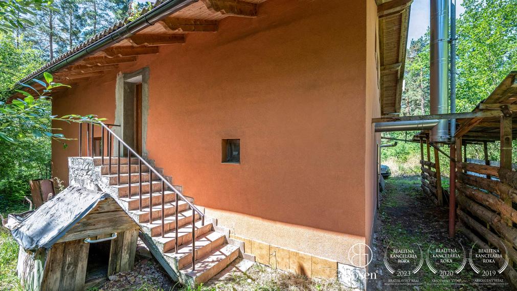 BOSEN |  Priestranná chata „Špica“, na PREDAJ Rezervované !!!