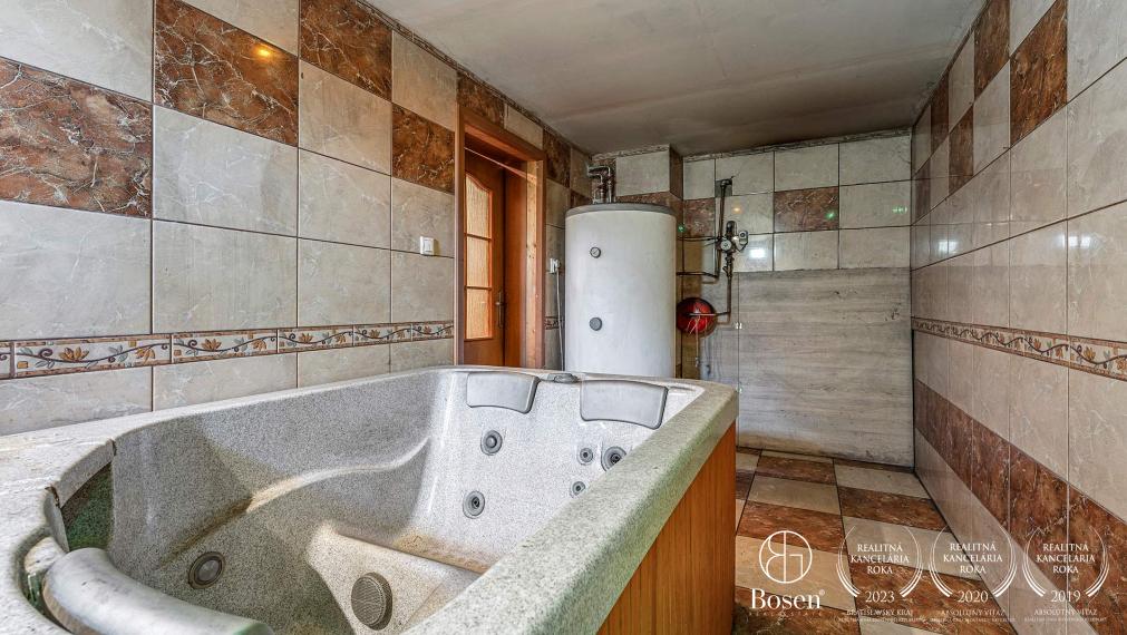 BOSEN |  Priestranná chata „Špica“, na PREDAJ Rezervované !!!