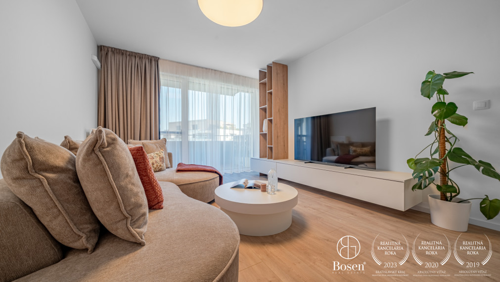 Bosen | Svetlý 2-izbový byt s dvoma garážovými státiami a loggiou v projekte Livana, Záhorská Bystrica