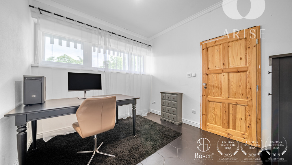 ARISE | Moderný 3-izbový byt s vlastnou garážou - Nováky