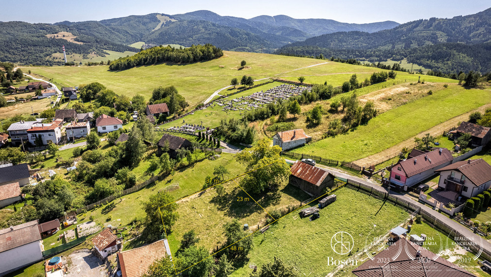 BOSEN | Stavebný pozemok v krásnej lokalite Kaľava, 1000m2