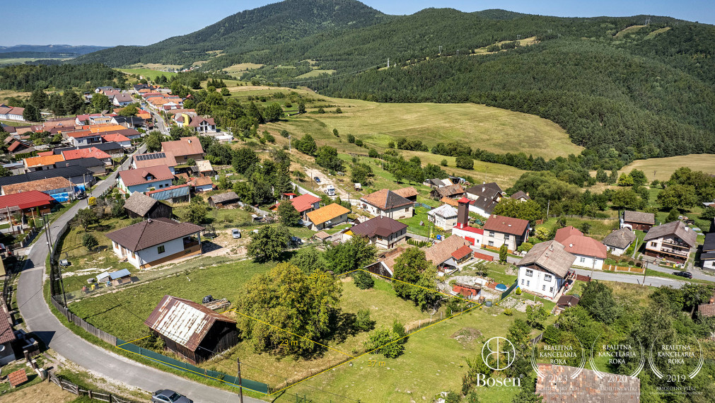 BOSEN | Stavebný pozemok v krásnej lokalite Kaľava, 1000m2