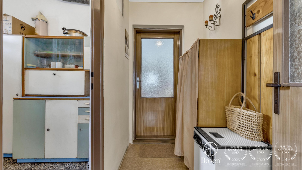 BOSEN | REZERVOVANÉ! Na predaj 4 izbový rodinný dom Veľké Leváre