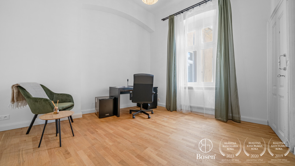 BOSEN | Nadštandardný 3 izbový byt s vysokými stropmi, Staré Mesto, Palisády - Štefánikova, 116 m2