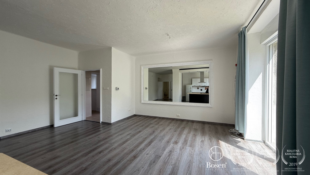 BOSEN | 2-room apartment with garden on Holubyho Street, Bratislava - Old Town, 70 m²