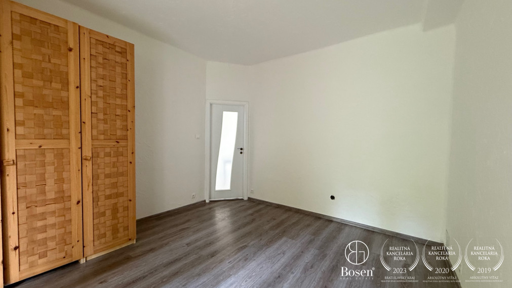 BOSEN | 2-room apartment with garden on Holubyho Street, Bratislava - Old Town, 70 m²