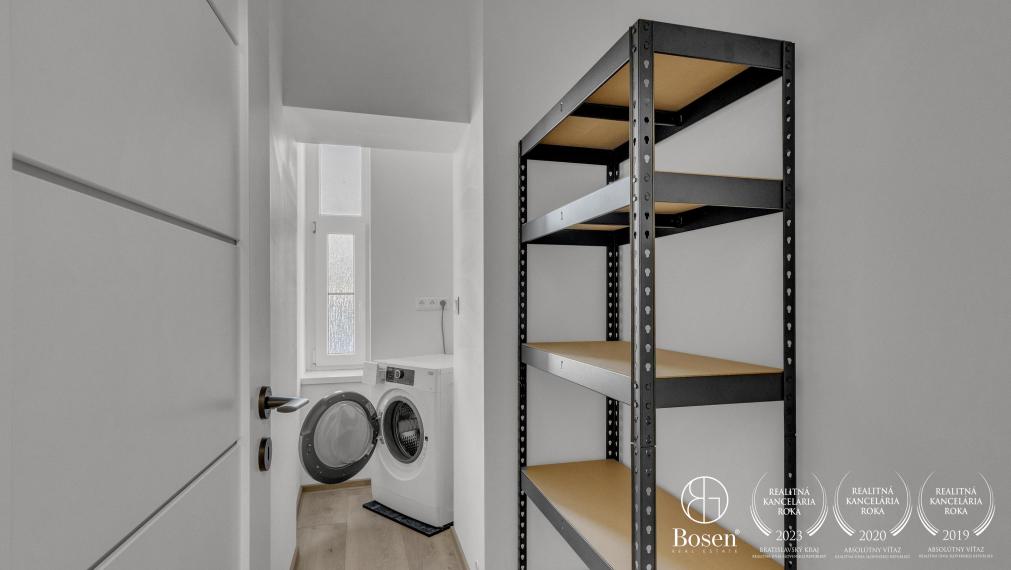 BOSEN | priestranný 3 izbový byt v centre mesta Malacky, Radlinského