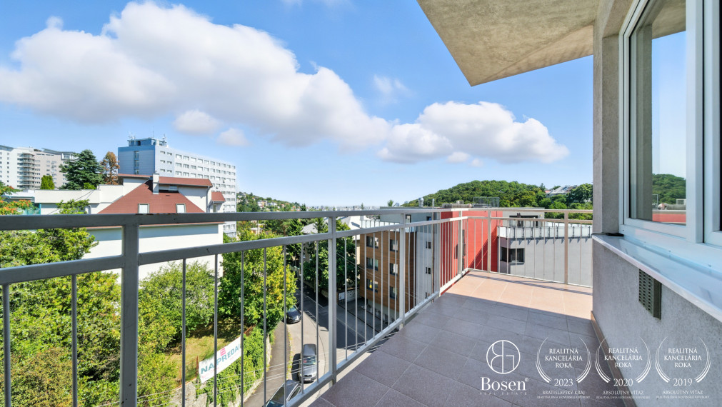 BOSEN | Penthaus s dvoma terasami a výhľadom, 267 m2 | Kramáre – Uhrova ulica