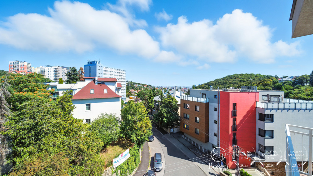 BOSEN | Penthaus s dvoma terasami a výhľadom, 267 m2 | Kramáre – Uhrova ulica