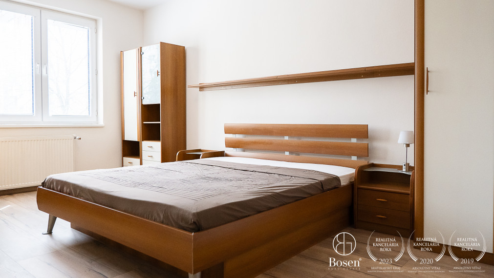 BOSEN I 2 izbový veľký priestranný byt, Ružinov