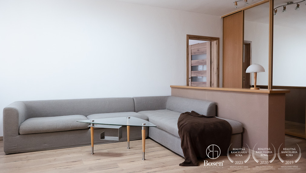 BOSEN I 2 izbový veľký priestranný byt, Ružinov