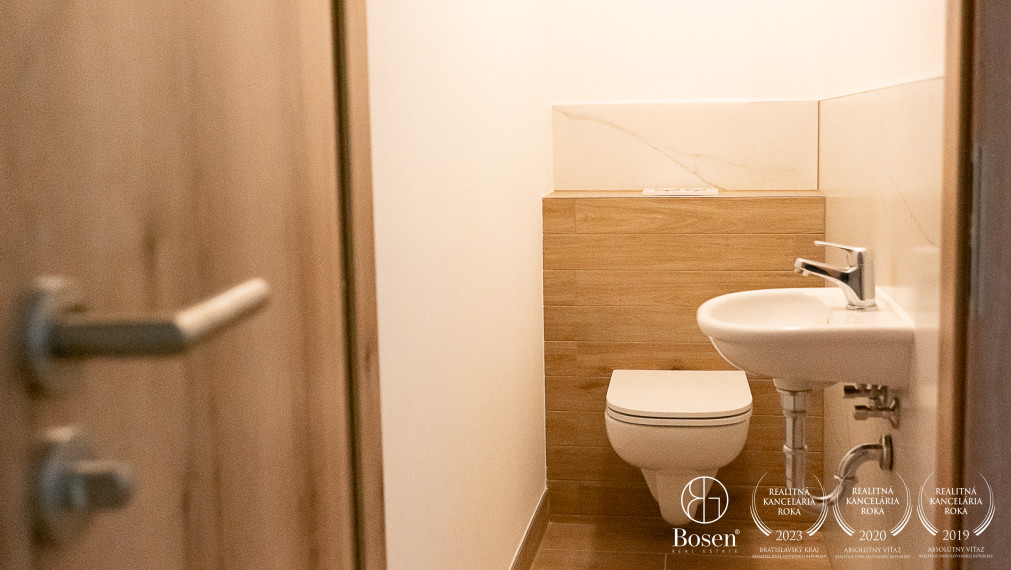 BOSEN I 2 izbový veľký priestranný byt, Ružinov