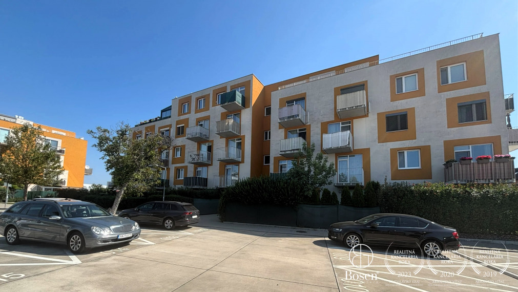 LOYALTERS | Predaj 2 izbového bytu s parkovaním a pivnicou v cene!