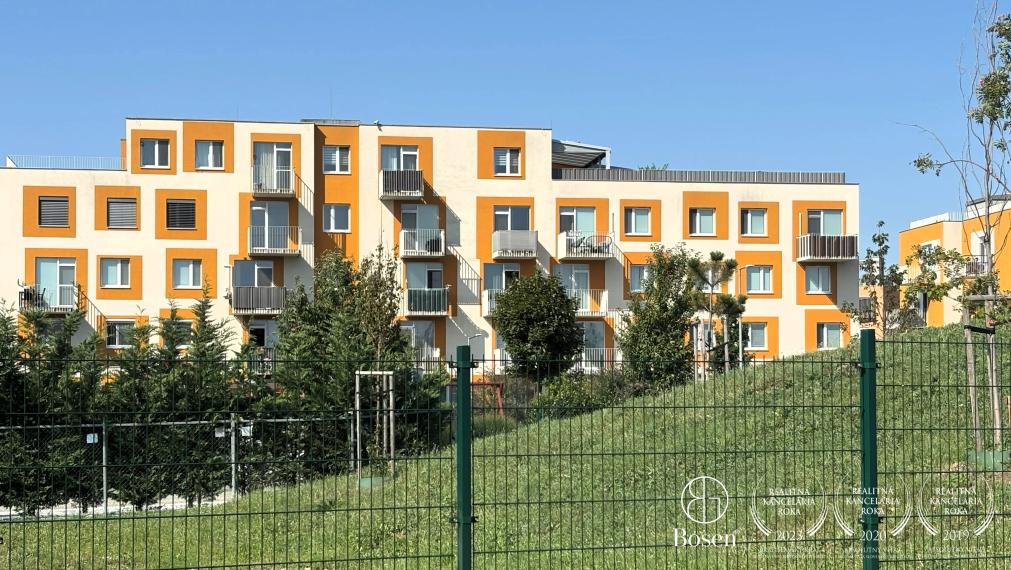 LOYALTERS | Predaj 2 izbového bytu s parkovaním a pivnicou v cene!